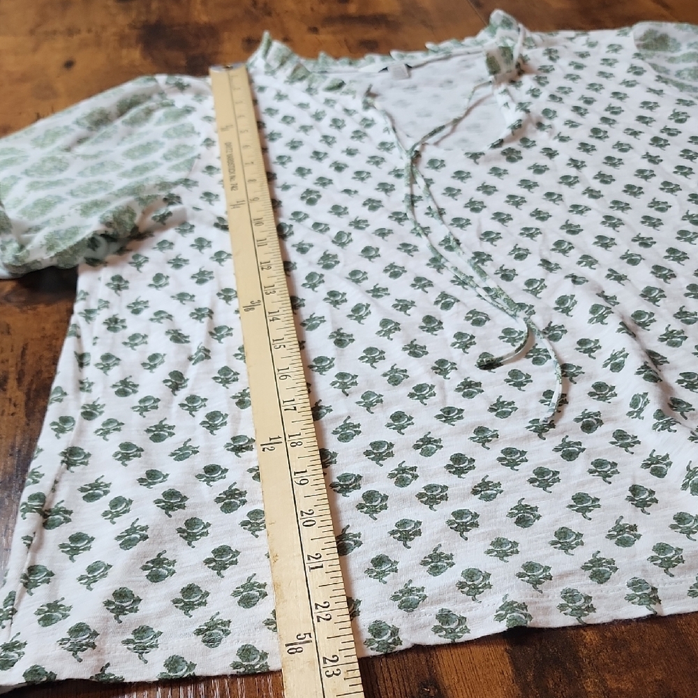 LUCKY BRAND | Green White Ditsy Floral Ruffle Tie Neck Mixed Fabric Top |‎ M - Picture 7 of 10